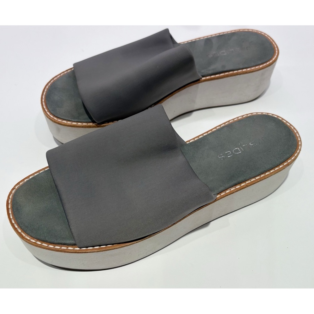 J/Slides || Platform Slide Sandal‎ Stretch Slinky Gray 10